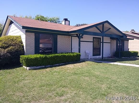 1st image of 207 Bridle Dr
