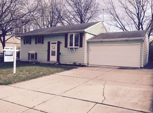 315 E. Streamwood, streamwood, IL