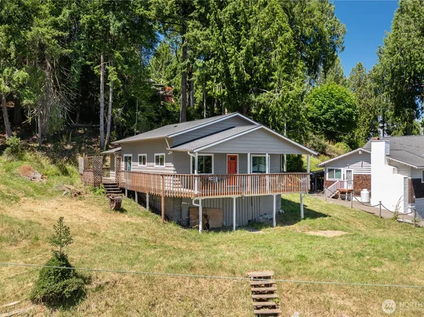 1310 E Herron Boulevard NW, Lakebay, WA 98349