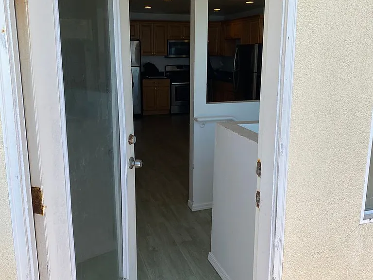 6649 Del Playa Dr — Photo 22