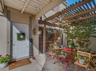 19681 Stern Ln, Huntington Beach, CA 92648