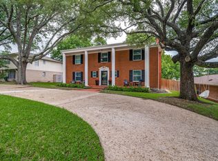 207 Rockbrook Dr, Rockwall, TX 75087