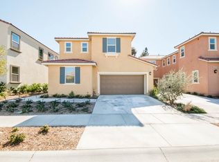 26813 Trestles Dr, Santa Clarita, CA 91351