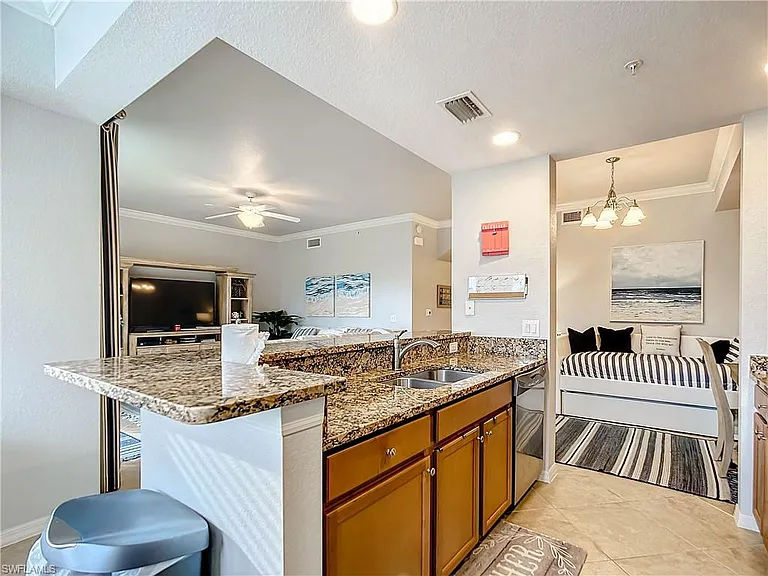 9715 Acqua Ct #127 — Photo 18
