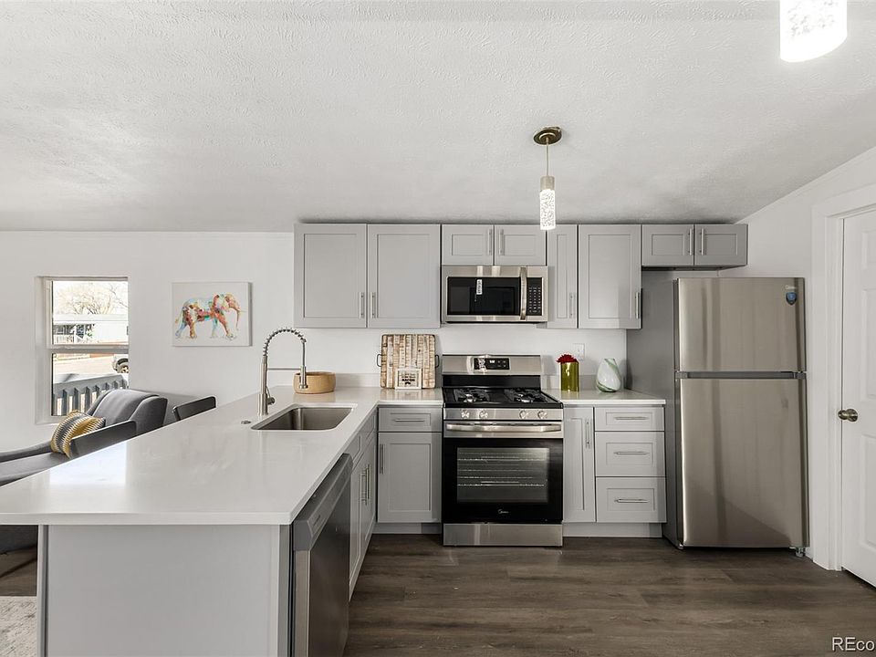 1st image of 103 N Josephine Avenue