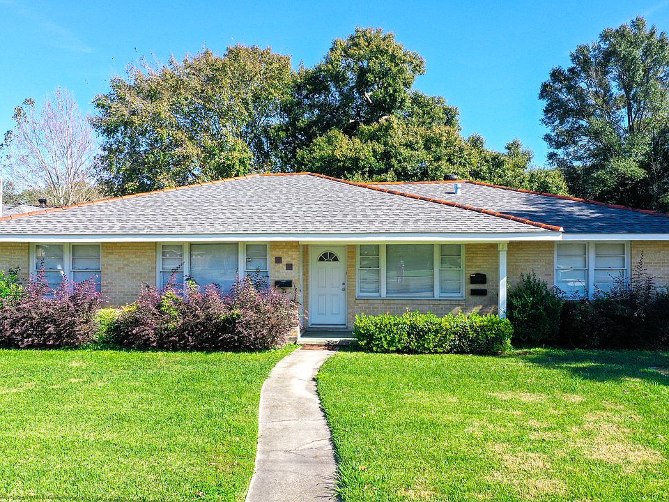 1st image of 209 Transcontinental Dr
