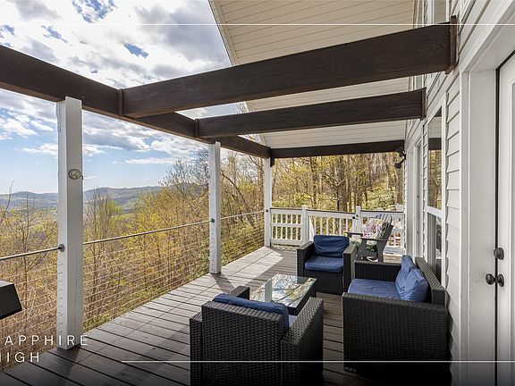 4th image of 1506 Tower Road