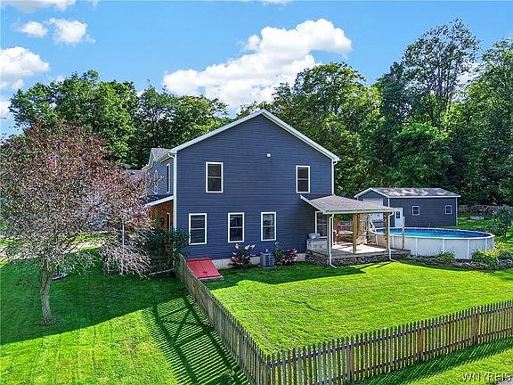 4th image of 4008 Dutton Rd