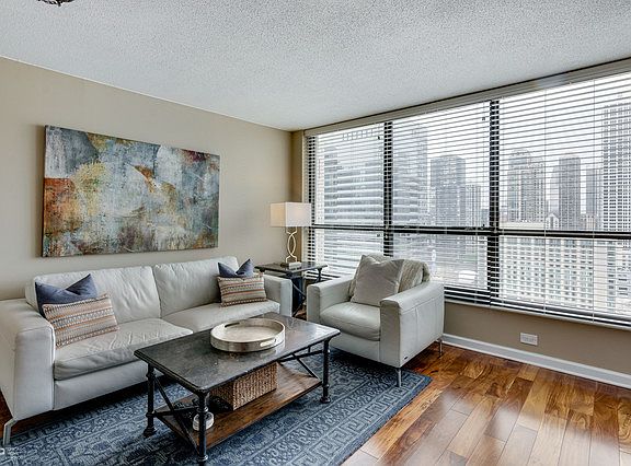 3rd image of 405 N Wabash Ave Unit 2201