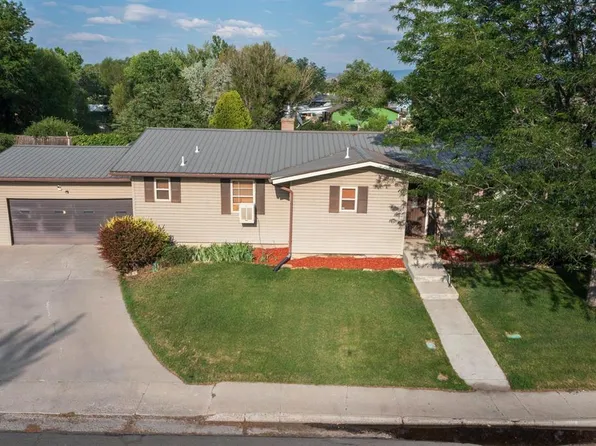 119 Akard Avenue, Montrose, CO 81401