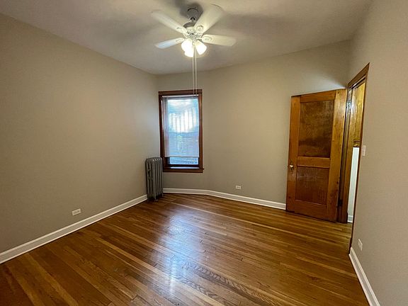 5th image of 5213-15 S Dorchester Ave #1S