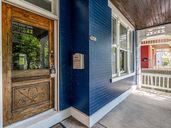 5th image of 4258 Langland St
