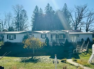 185 Sawyer St, Craigsville, WV 26205