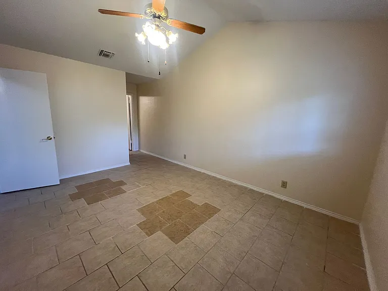9951 Echo Plain Dr — Photo 8