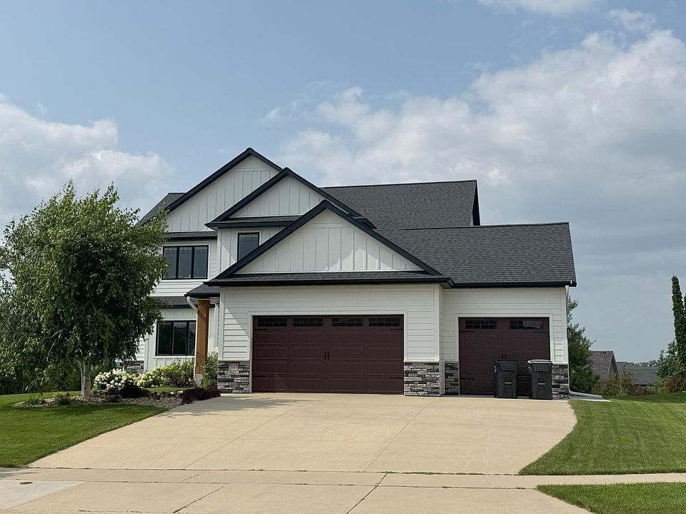 1st image of 2197 Weston Pl SW