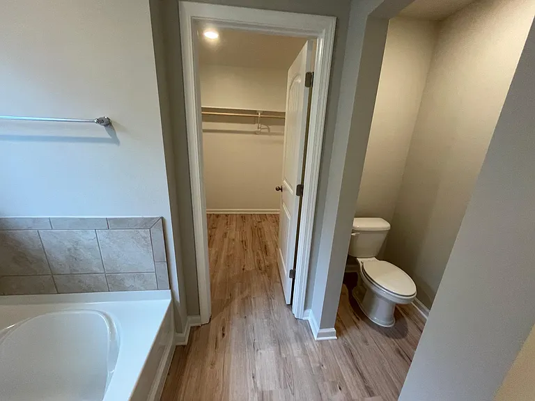 44007 Covington Rdg — Photo 17