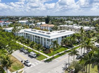 (Undisclosed Address), NAPLES, FL 34102