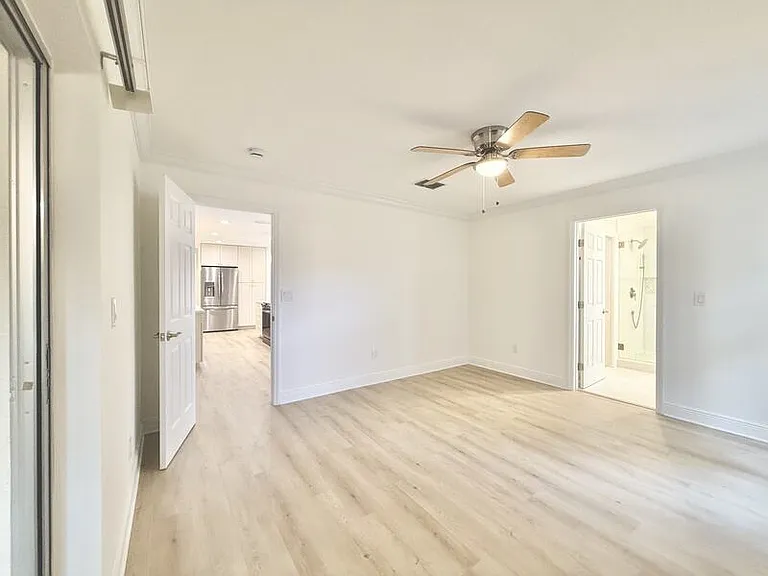 2869 Thistle Ct N — Photo 29