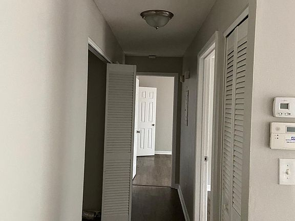 2nd image of 1107 Liberty Dr Unit 1107