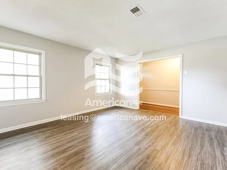 6244_003_living_room_13911614.jpg