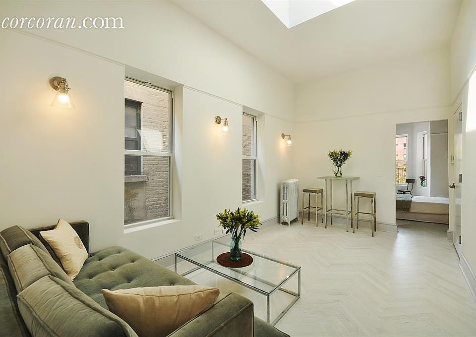 1st image of 252 Greene Ave APT 4A