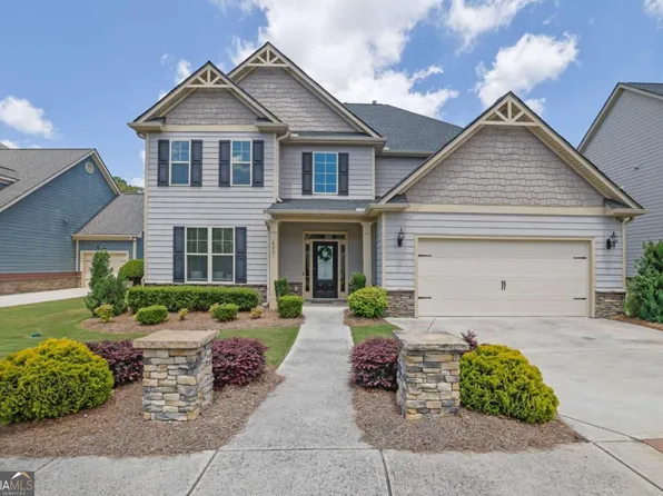 675 Mallard Cv, Loganville, GA 30052