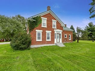 40 Border Rd, Alburgh, VT 05440