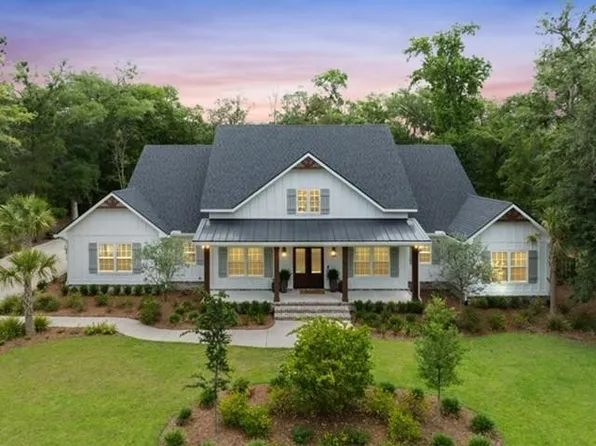 113 Bartram Trl, Brunswick, GA 31523