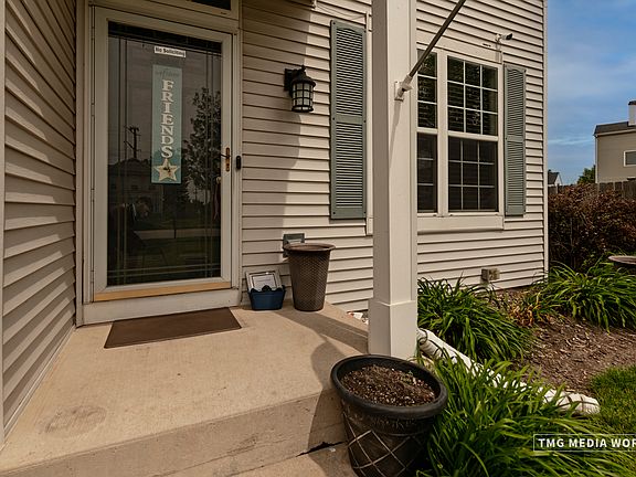 2nd image of 1603 Hawthorne Ridge Dr