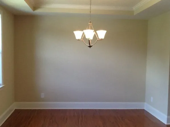 3033 Village Ridge Dr, Gastonia, NC 28056