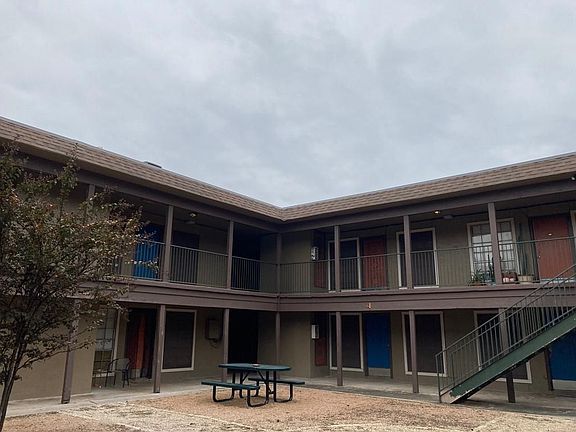 2nd image of 4709 Harmon Ave APT 419