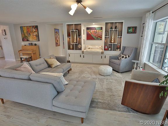 3rd image of 3366 Stefano St