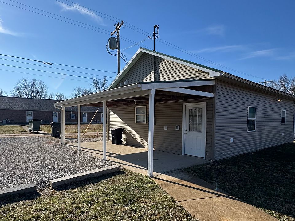 1st image of 210 W James Blvd