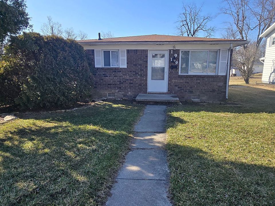 1st image of 1919 E Highland Ave