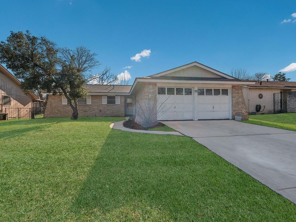 1st image of 4730 Casa Bello St