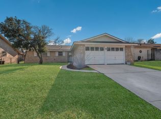 4730 Casa Bello St, San Antonio, TX 78233