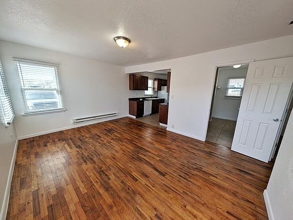 2nd image of 806 McKinley St #A
