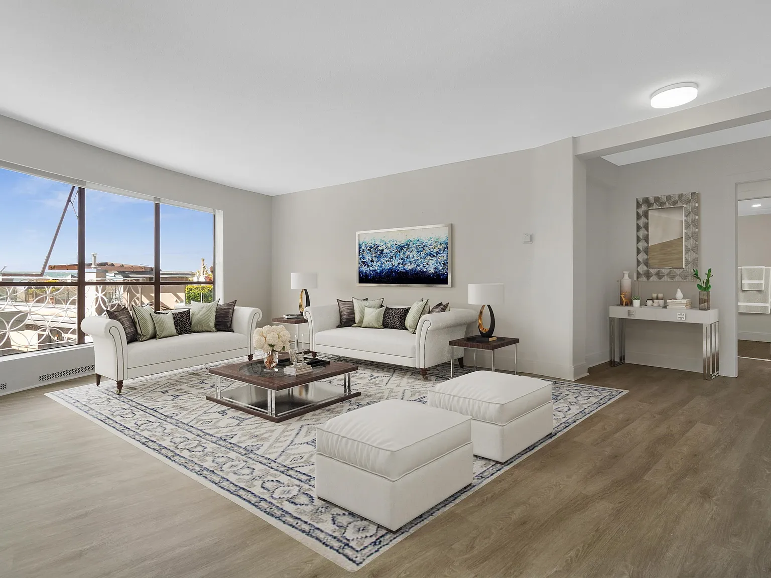 3 bed, 700 sqft, $2,793 — Photo 2
