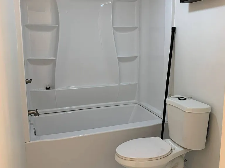 1552 Helderberg Ave #15 — Photo 8
