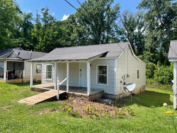 213 Cedar St, Lagrange, GA 30241