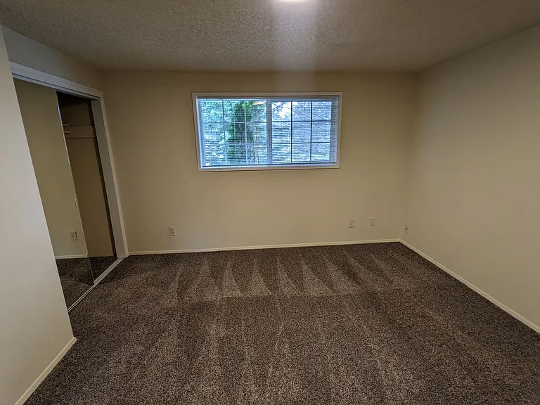 7833-7875 SE Johnson Creek Blvd — Photo 55