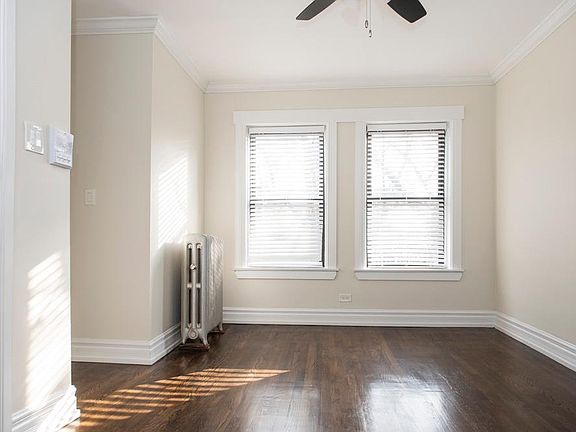 5th image of 1054-56 W Lill Ave #56-2