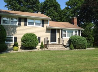 470 Hauck Rd, Bridgewater, NJ 08807