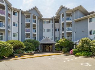 Olympic View, Saanich, BC V8X 5A4