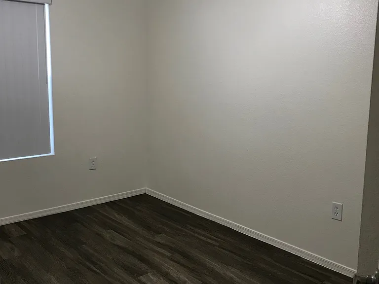 Mission Vista — Photo 30