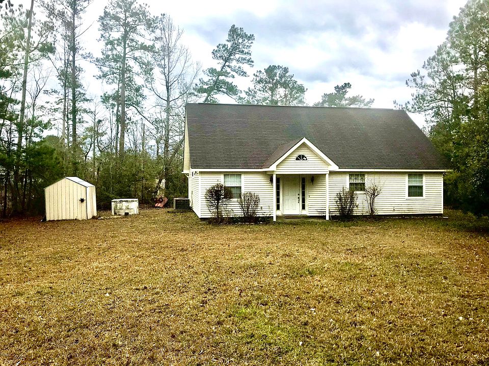 1st image of 266 Lakeside Dr