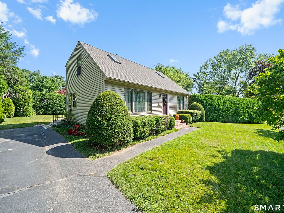 1st image of 34 Aloha Drive