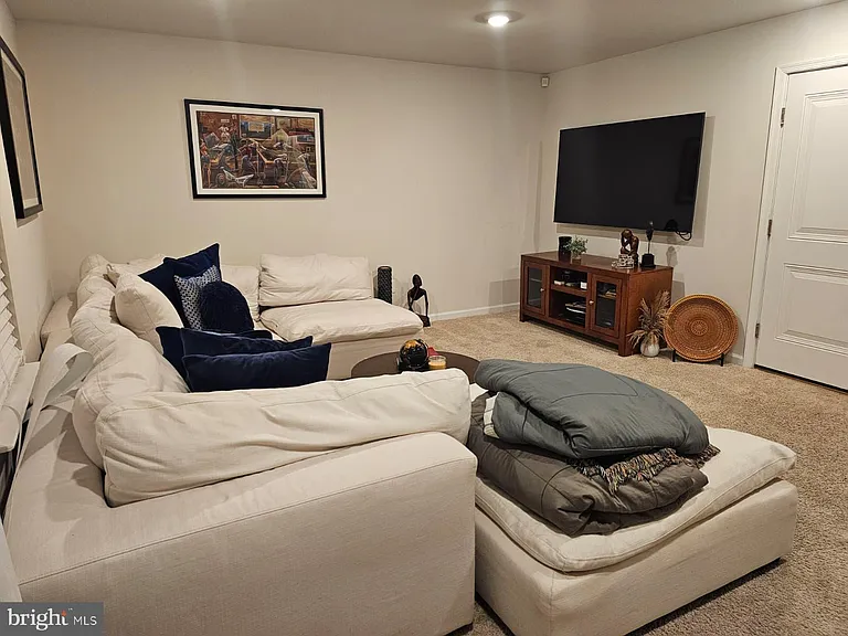 13 Foundry Blvd — Photo 9