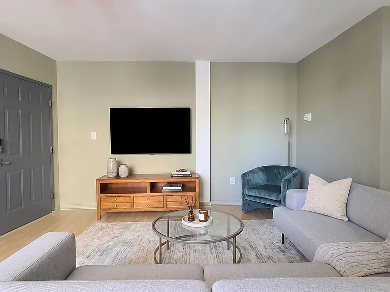 4905 Park Ave #2D — Photo 26