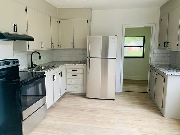 5th image of 4541 N 93rd St